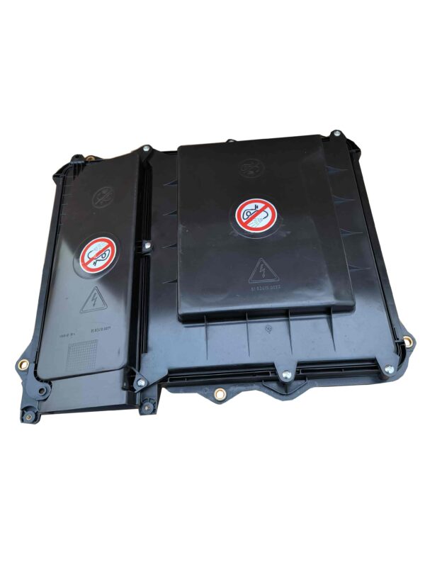 Fuse Box Cover for MAN TGL CACHE BOITE FUSIBLE OEM:81624100073